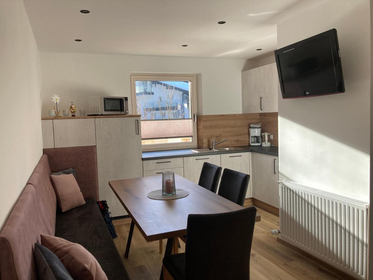 Bee Happy Haus Burboeck Appartement Flachau Buitenkant foto